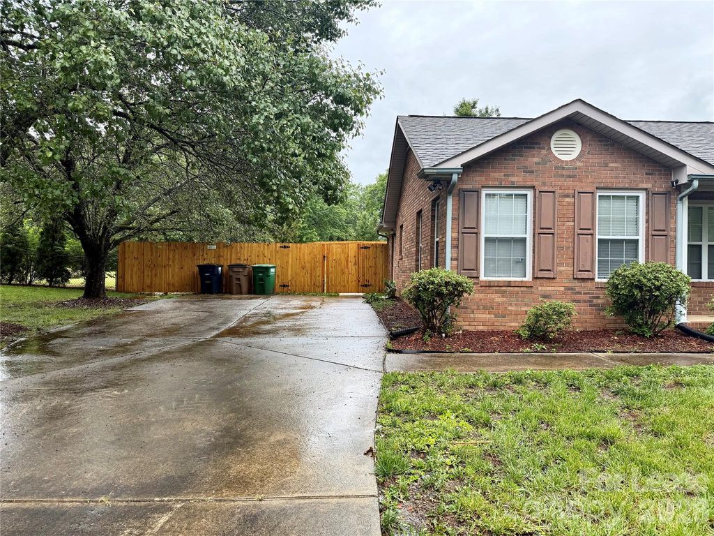 2809 Faircroft Way, Monroe, NC 28110
