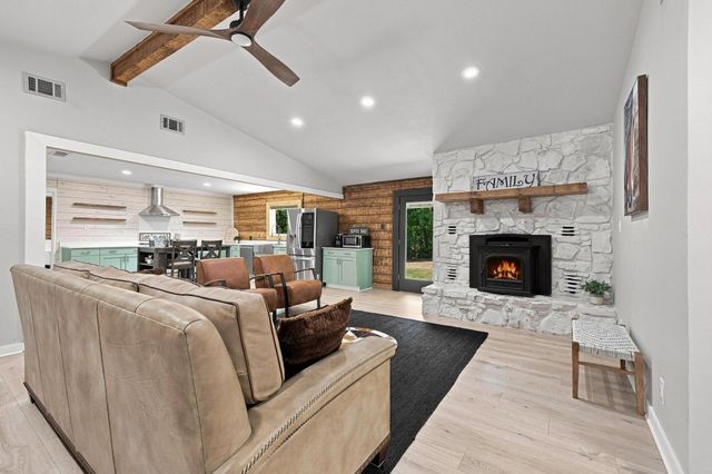 230 Frosty Hollow Road, Denison, TX 75021