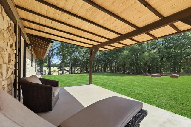 230 Frosty Hollow Road, Denison, TX 75021