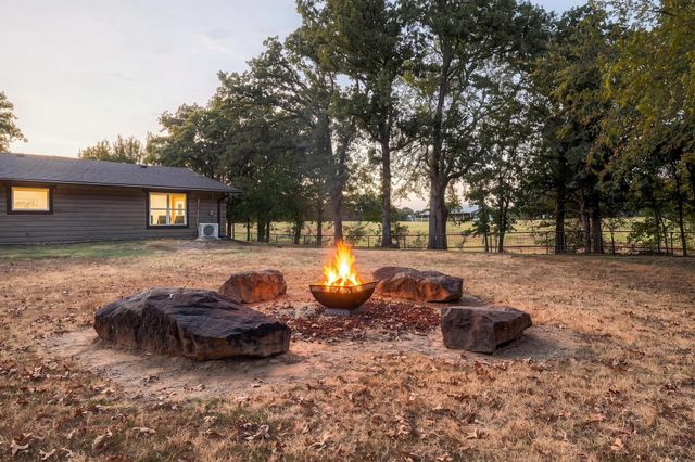 230 Frosty Hollow Road, Denison, TX 75021