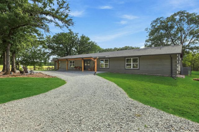 230 Frosty Hollow Road, Denison, TX 75021