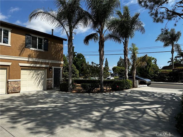 18795 Vanderlip Avenue, Santa Ana, CA 92705