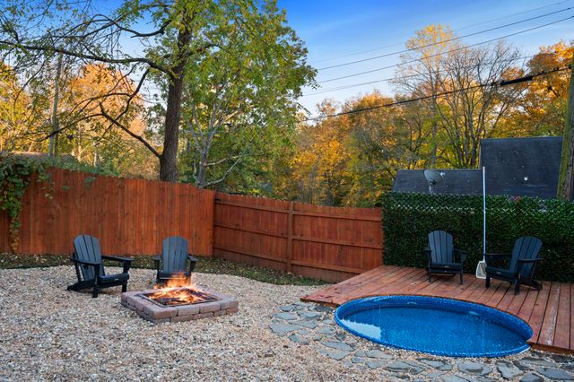 1672 Robin Pl, Clarksville, TN 37043