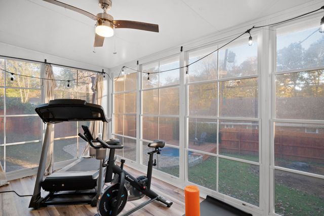 1672 Robin Pl, Clarksville, TN 37043