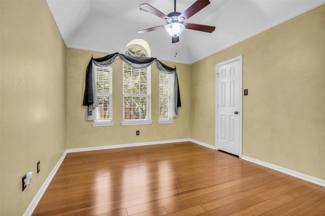 5010 Tarnbrook Drive, Houston, TX 77084