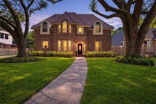5010 Tarnbrook Drive, Houston, TX 77084