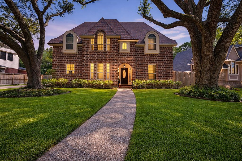 5010 Tarnbrook Drive, Houston, TX 77084