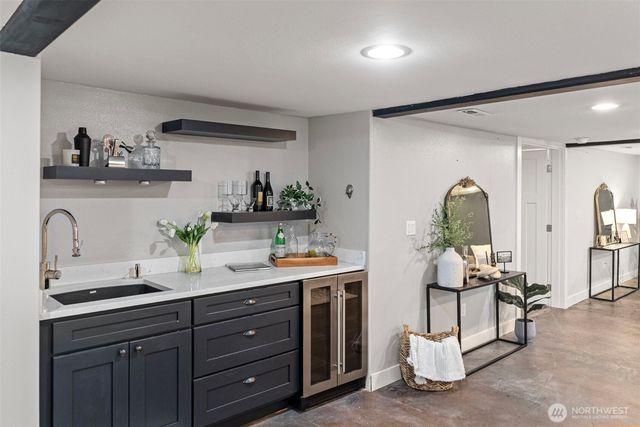 8400 SE Berry Street, Port Orchard, WA 98366