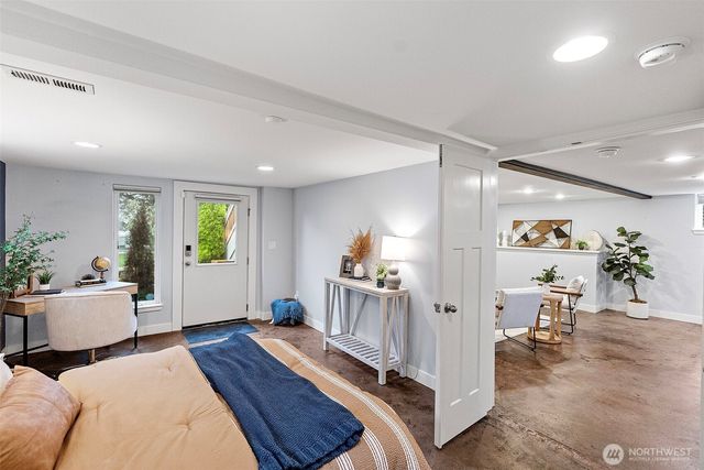 8400 SE Berry Street, Port Orchard, WA 98366