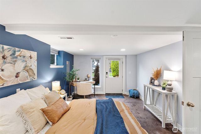 8400 SE Berry Street, Port Orchard, WA 98366