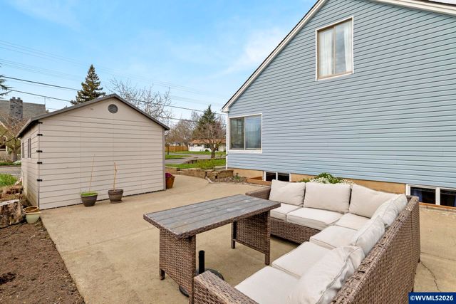 1336 NE Evans St, Mcminnville, OR 97128