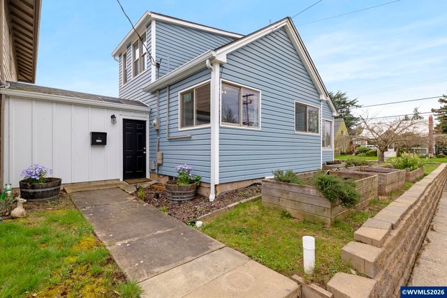 1336 NE Evans St, Mcminnville, OR 97128