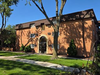2345 185th Court 19, Lansing, IL 60438