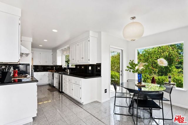 8670 Allenwood Road, Los Angeles, CA 90046
