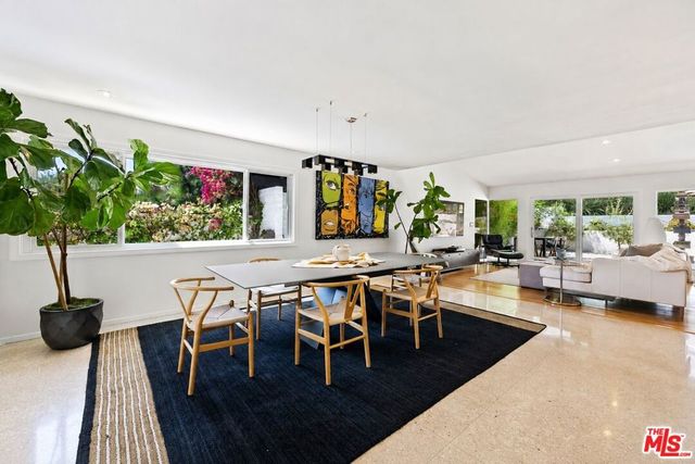 8670 Allenwood Road, Los Angeles, CA 90046