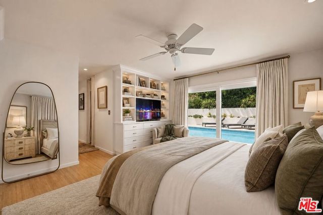 8670 Allenwood Road, Los Angeles, CA 90046