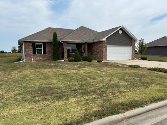 4706 S 125th Road, Bolivar, MO 65613
