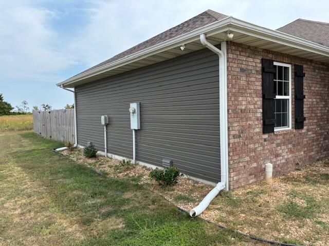 4706 S 125th Road, Bolivar, MO 65613