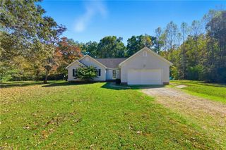 12001 Harcum RD, Gloucester, VA 23061