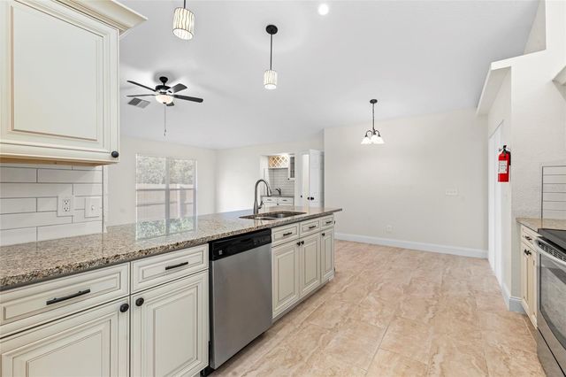 2141 SW BAYSHORE BOULEVARD, Port St Lucie, FL 34984