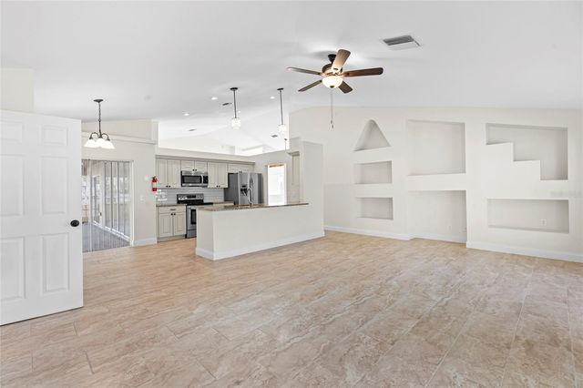 2141 SW BAYSHORE BOULEVARD, Port St Lucie, FL 34984