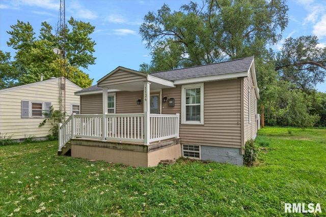 1124 N DANIEL Avenue, Springfield, IL 62702