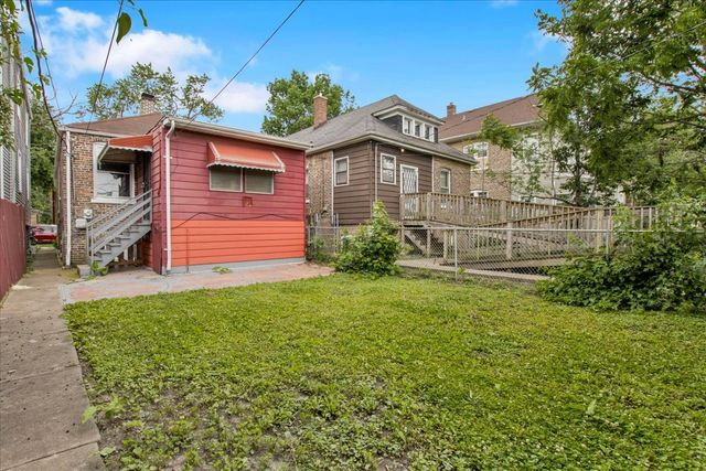 710 E 92nd Place, Chicago, IL 60619