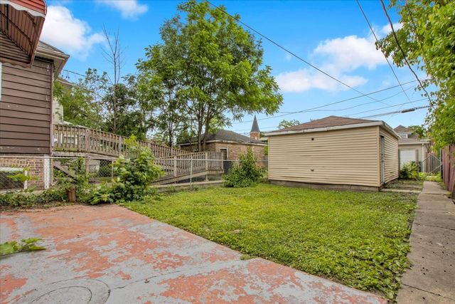 710 E 92nd Place, Chicago, IL 60619