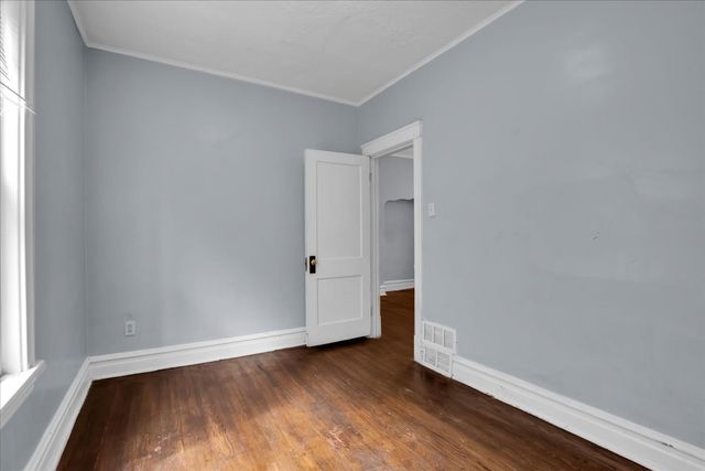 710 E 92nd Place, Chicago, IL 60619