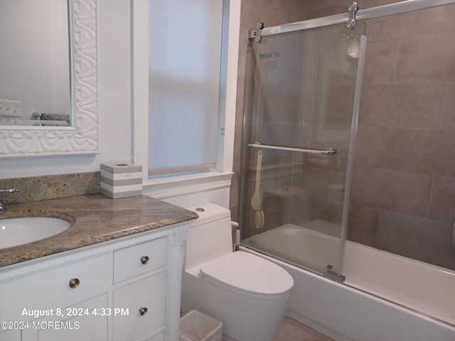 241 Woodcrest Road, Oakhurst, NJ 07755
