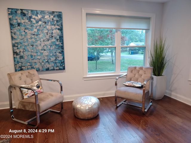 241 Woodcrest Road, Oakhurst, NJ 07755