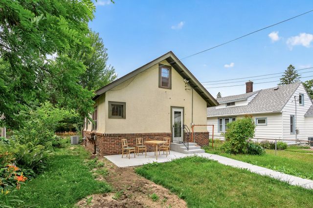 3734 Newton Avenue N, Minneapolis, MN 55412