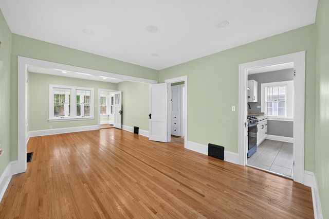 3734 Newton Avenue N, Minneapolis, MN 55412