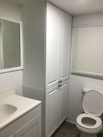 2886 Croton Lane, West Palm Beach, FL 33403