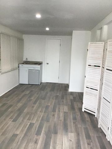 2886 Croton Lane, West Palm Beach, FL 33403