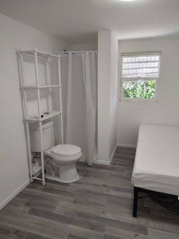 2886 Croton Lane, West Palm Beach, FL 33403