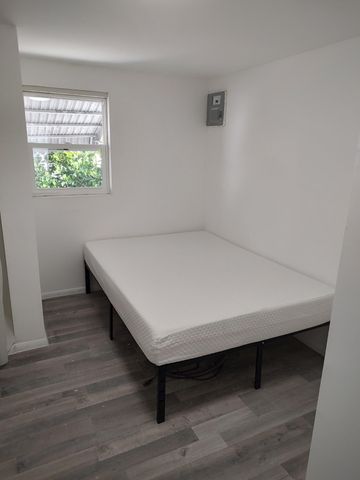 2886 Croton Lane, West Palm Beach, FL 33403