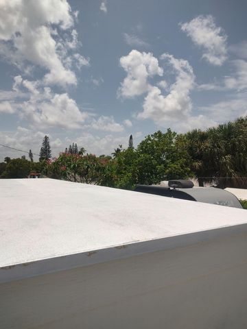 2886 Croton Lane, West Palm Beach, FL 33403