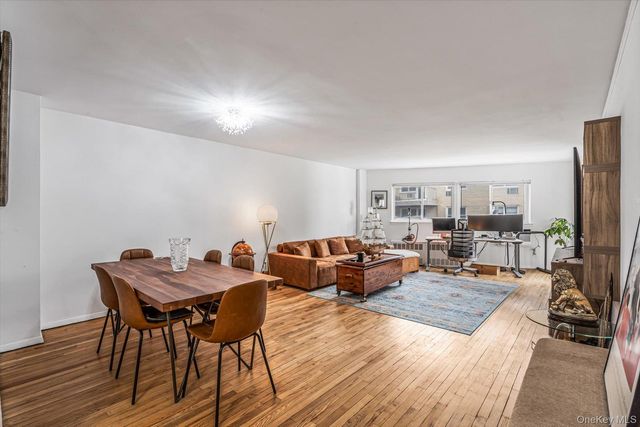 600 Shore Road 5B, Long Beach, NY 11561