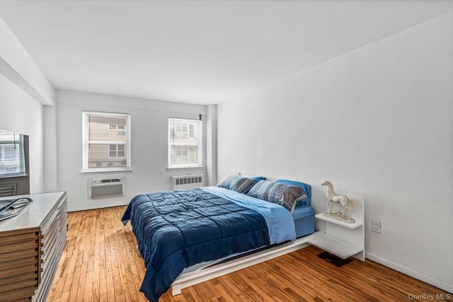 600 Shore Road 5B, Long Beach, NY 11561