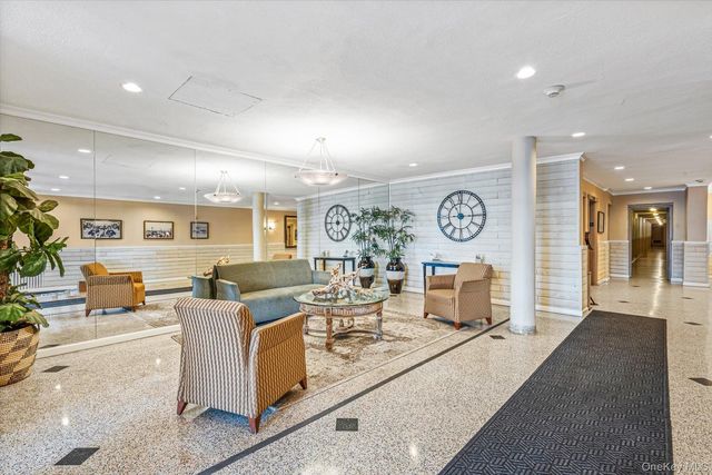 600 Shore Road 5B, Long Beach, NY 11561