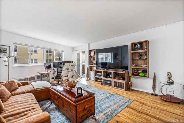 600 Shore Road 5B, Long Beach, NY 11561