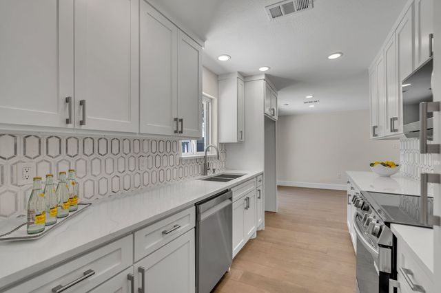 12271 High Meadow Drive, Dallas, TX 75234
