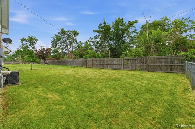 4783 Wayburn Street, Detroit, MI 48224