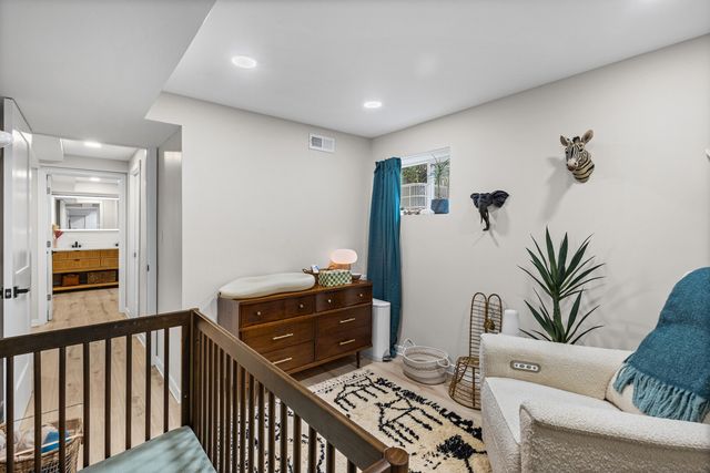 5144 N Kolmar Avenue, Chicago, IL 60630