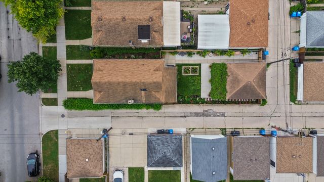 5144 N Kolmar Avenue, Chicago, IL 60630
