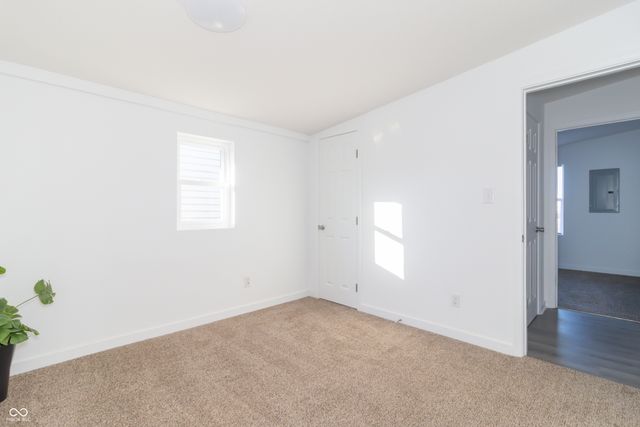 1929 N Avenue, New Castle, IN 47362