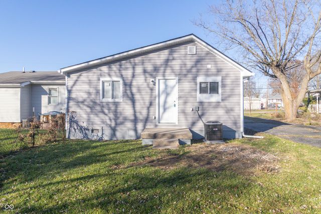 1929 N Avenue, New Castle, IN 47362