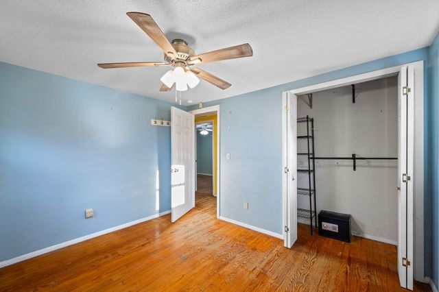 1716 E Boy Scout Road, Hixson, TN 37343