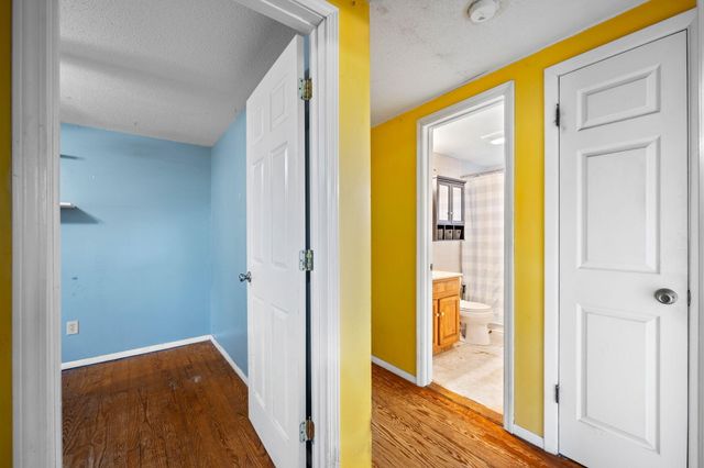 1716 E Boy Scout Road, Hixson, TN 37343